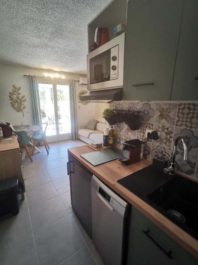Appartement La Terrasse Ensoleillée de Sausset : Le Citronnier Extérieur photo