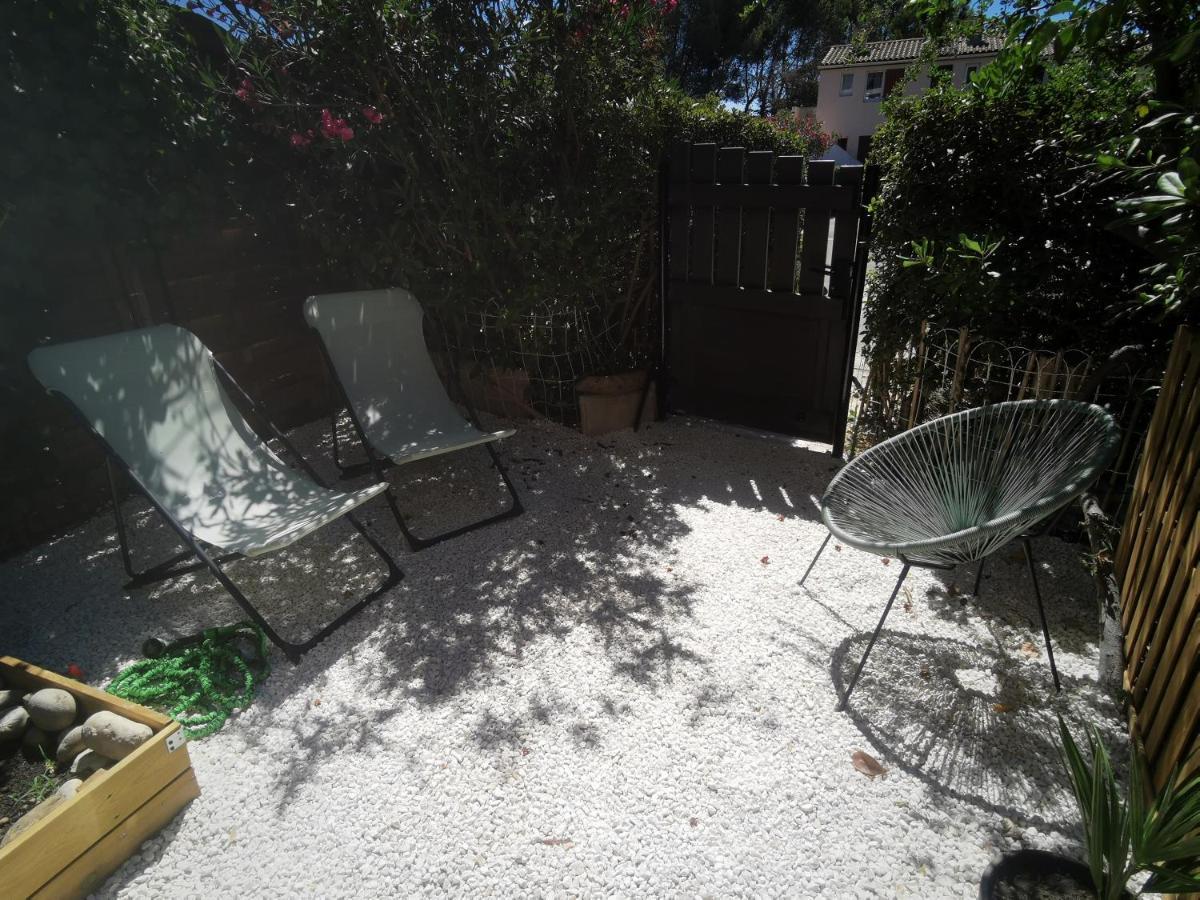 Appartement La Terrasse Ensoleillée de Sausset : Le Citronnier Extérieur photo